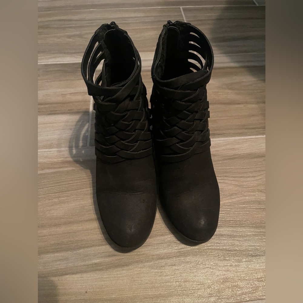 Black Booties Size 6.5